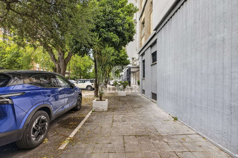 Foto 8718adda-0009-4439-8335-ce01c43323f0. Pis amb calefacció aparcament a Los Remedios Sevilla