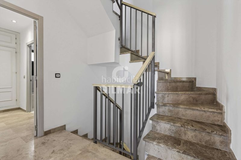Foto 4908f197-19a6-4e97-bd24-40b6ad03675f. Casa aparellada amb calefacció aparcament a Avenida de Europa Montequinto