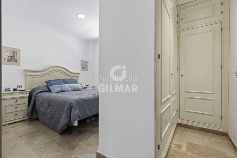 Foto be2a5b84-5ce3-40c0-a279-5c17c452b790. Casa aparellada amb calefacció aparcament a Avenida de Europa Montequinto