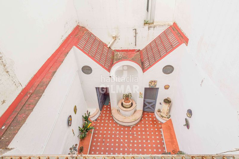 Foto 67be3bea-38b3-4079-847d-2c7b29a999c9. Casa adossada a Santa Catalina Sevilla