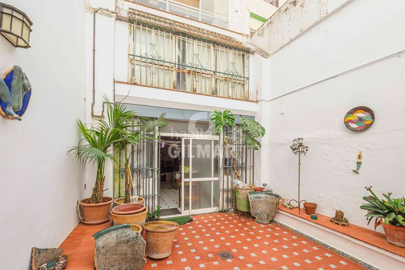 Foto ff5847f6-ed79-4534-a583-9d6da061e7e3. Casa adossada a Santa Catalina Sevilla