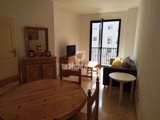 Rent Apartment in San Pablo. Este estupendo apartamento en santa justa cuenta con 64 m2, con