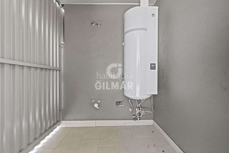 Foto 7c33d63a-c131-400a-9671-da0de2d53cc6. Planta baixa amb calefacció aparcament piscina a Tomares
