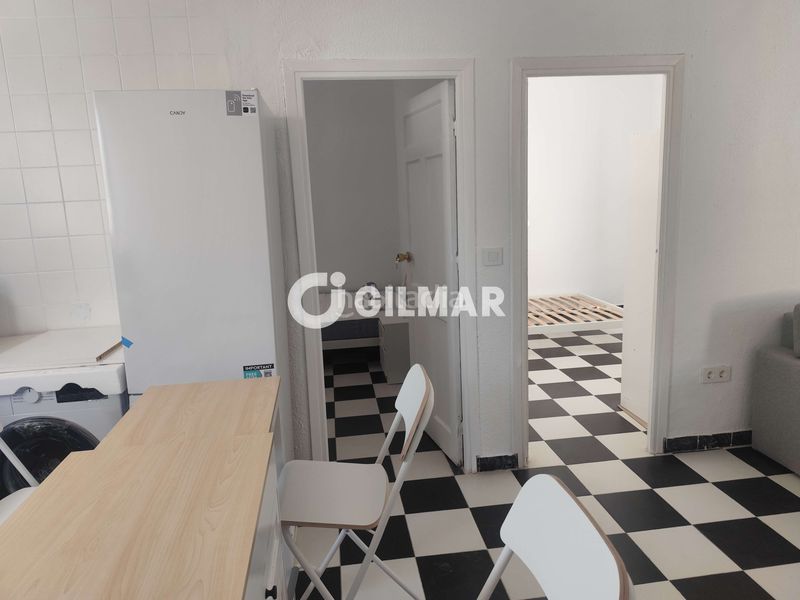 Foto 220dc9a0-5b12-45fc-87ee-3053022623e1. Rent flat with heating in Ciudad Jardín Sevilla