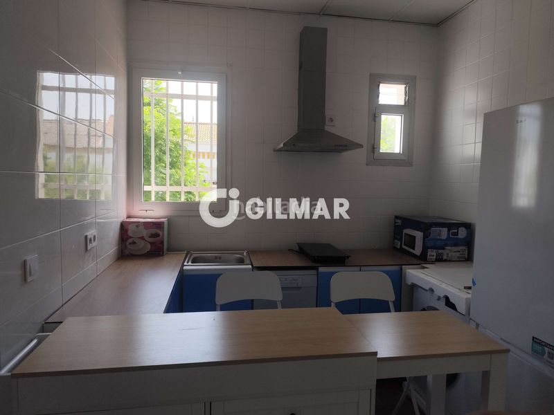 Foto cc447e7e-b680-4467-8a92-ebf56c4a617a. Rent flat with heating in Ciudad Jardín Sevilla