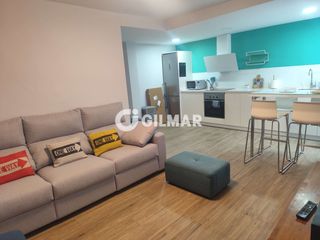 Rent Flat in Triana Casco Antiguo. Si buscas un piso lleno de posibilidades en pleno corazón de tri