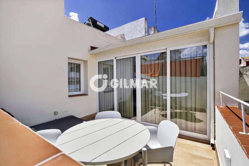 Foto 0b04fdb5-0b6a-4391-9083-f03b1faf4caa. Casa adossada amb calefacció a San Lorenzo Sevilla