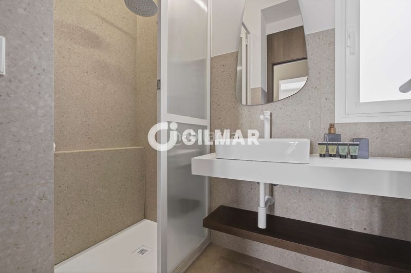 Foto 81a0420b-994d-4653-b01f-9e22e5a0e338. Casa adossada amb calefacció a San Lorenzo Sevilla