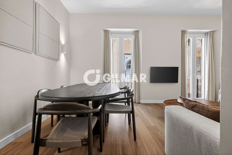 Foto ae7a6a10-736f-404c-96b3-36a2eda9056f. Casa adossada amb calefacció a San Lorenzo Sevilla