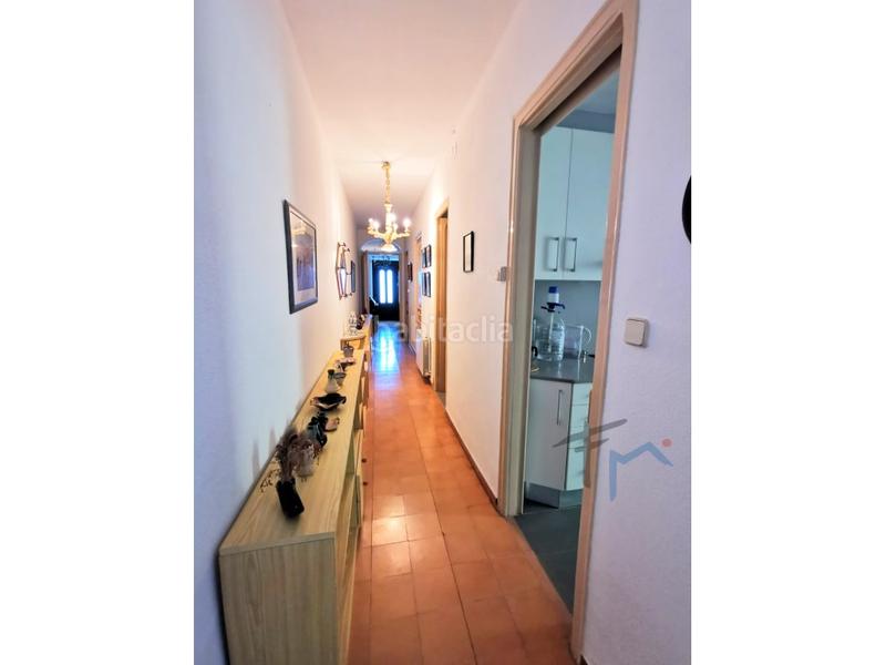 Foto 7a47fda3-dfa1-4096-9572-c46ac3697aee. Semi detached house in Piera