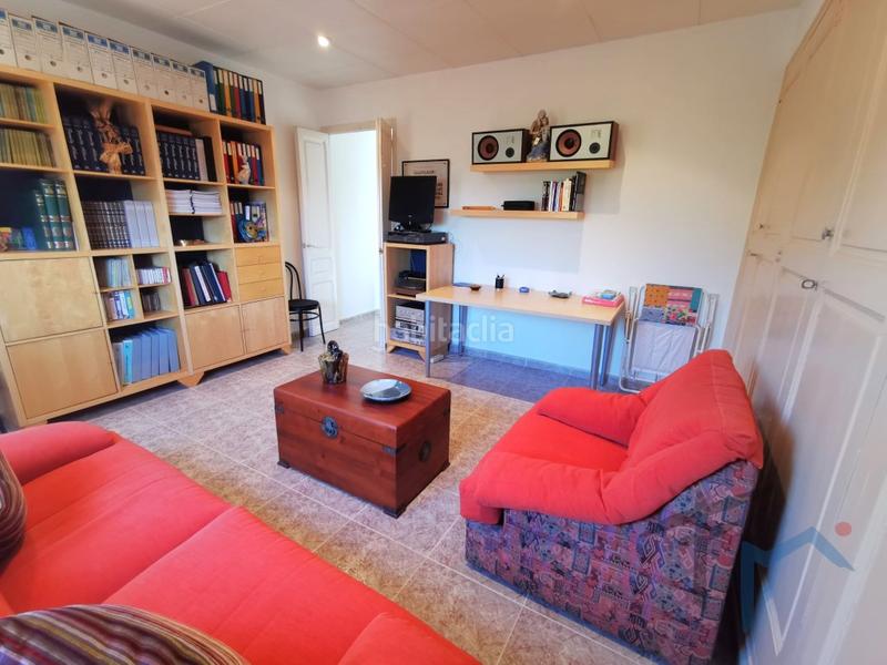 Foto b8ecb395-7d1a-450b-acc2-0e869688de23. Semi detached house in Piera