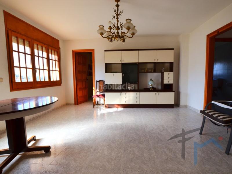 Foto 303681d9-c60f-44b3-a434-a00e7c7ded10. Casa con parcheggio in Masquefa