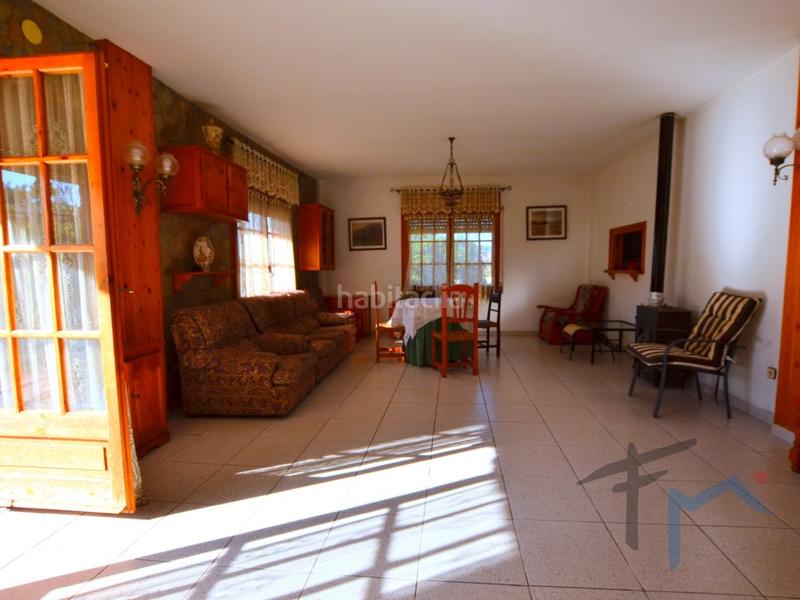 Foto 9eb56282-767a-4c4c-b499-73102729e736. Casa con parcheggio in Masquefa