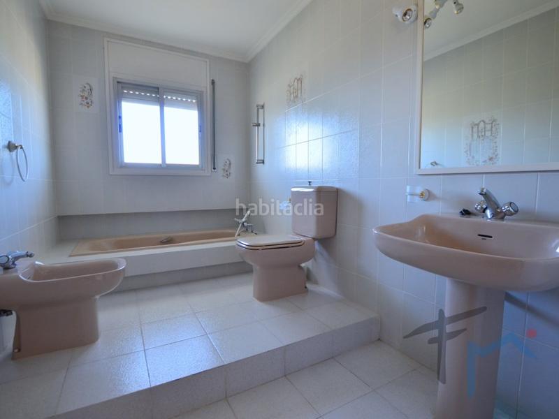 Foto c97fd1c4-5806-48d0-a89e-2f572dc9536f. Casa con parcheggio in Masquefa