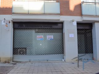 Rent Business premise  Avinguda catalunya. Local comercial alquiler masquefa