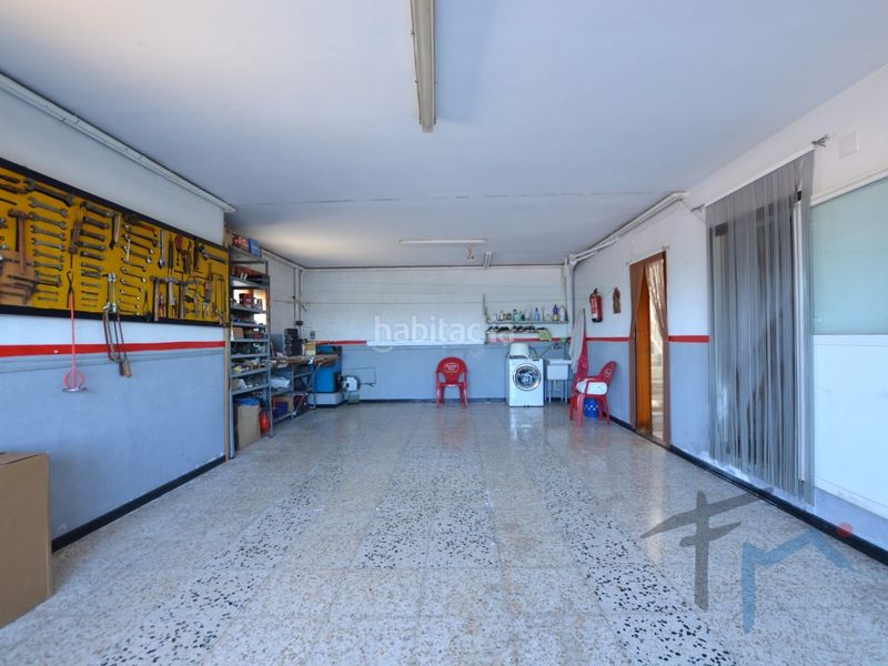 Foto 9d056258-1392-4bba-8fe8-77f7e644bdcc. Casa amb aparcament a Masquefa