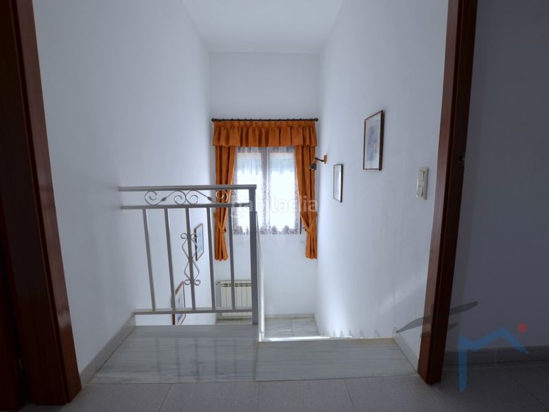 Foto a3c5d4d2-f5db-42ab-8f8a-e3b99347a936. Casa amb aparcament a Masquefa