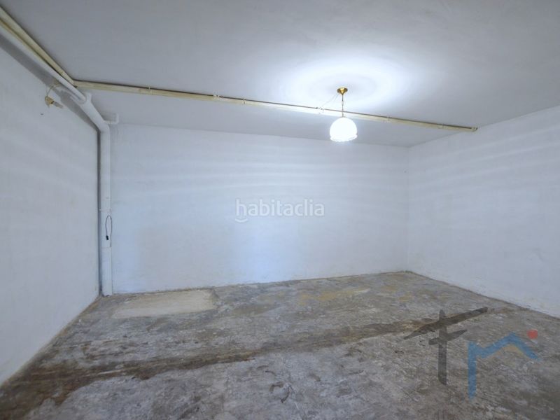 Foto ac165a72-24cf-443f-97b0-e695647eaba1. Casa amb aparcament a Masquefa