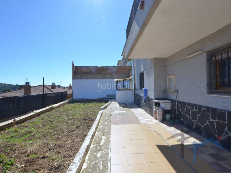 Foto f9645189-c0f7-40bc-be4f-3d11bdc486f5. Casa amb aparcament a Masquefa