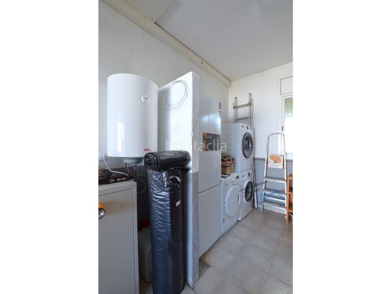 Foto 18e3e461-8dff-4279-b0dc-48d3878f7cb0. Casa amb aparcament a Piera