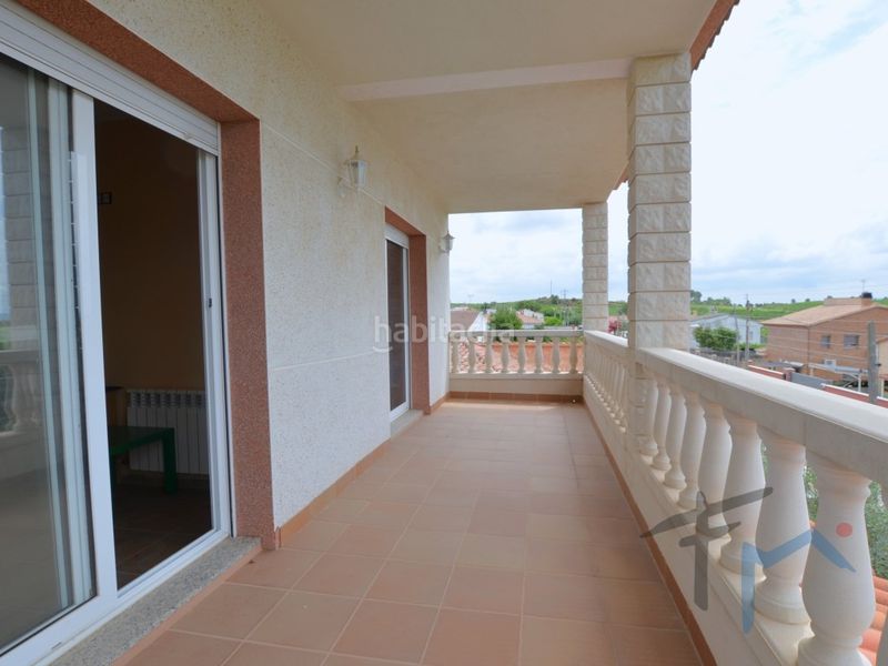 Foto 4f471184-e400-47ac-adcd-ffb2f4c46074. Casa a Piera