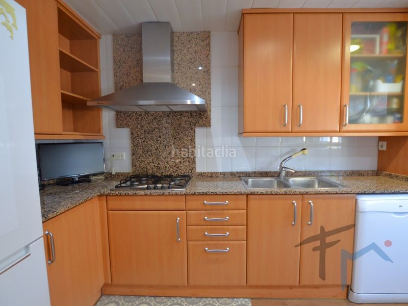 Foto 156cb5f7-b175-430d-9fce-40f2edb98976. Casa adossada amb aparcament a Masquefa