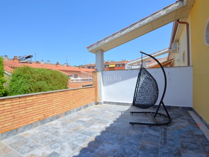 Foto 465b096c-3481-42bb-8556-08e32faa4afb. Casa adossada amb aparcament a Masquefa