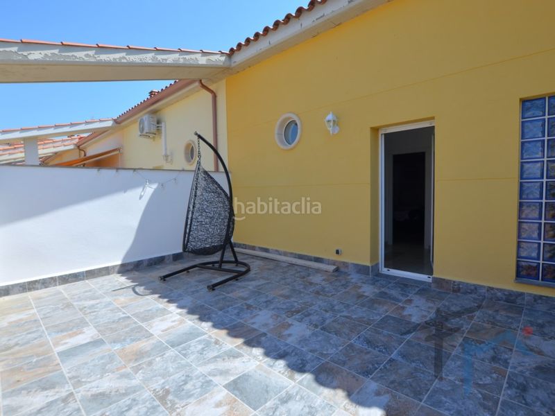 Foto 70214ee7-9954-47ec-b657-0b148da062d8. Casa adossada amb aparcament a Masquefa