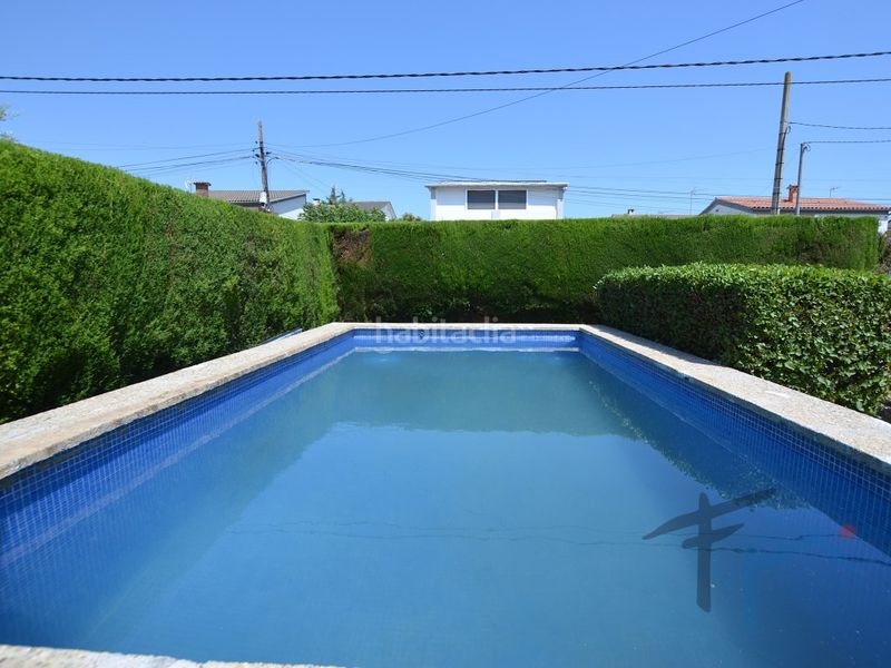 Foto 8076868e-9e5c-4a64-a0eb-b037bec3cab6. Casa amb aparcament a Masquefa