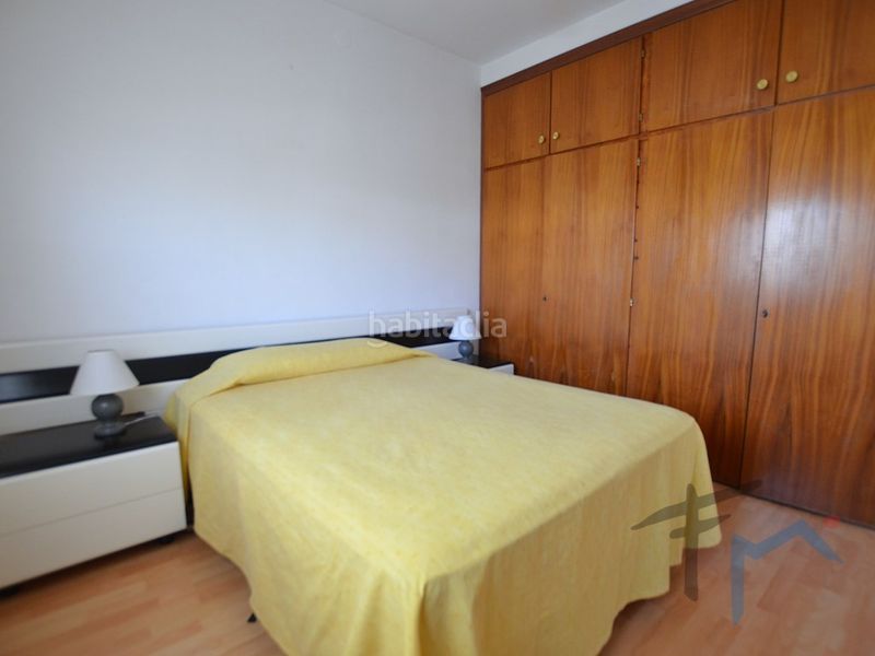 Foto b894eaa8-ffb0-490c-8edf-ed59852f0838. Casa amb aparcament a Masquefa