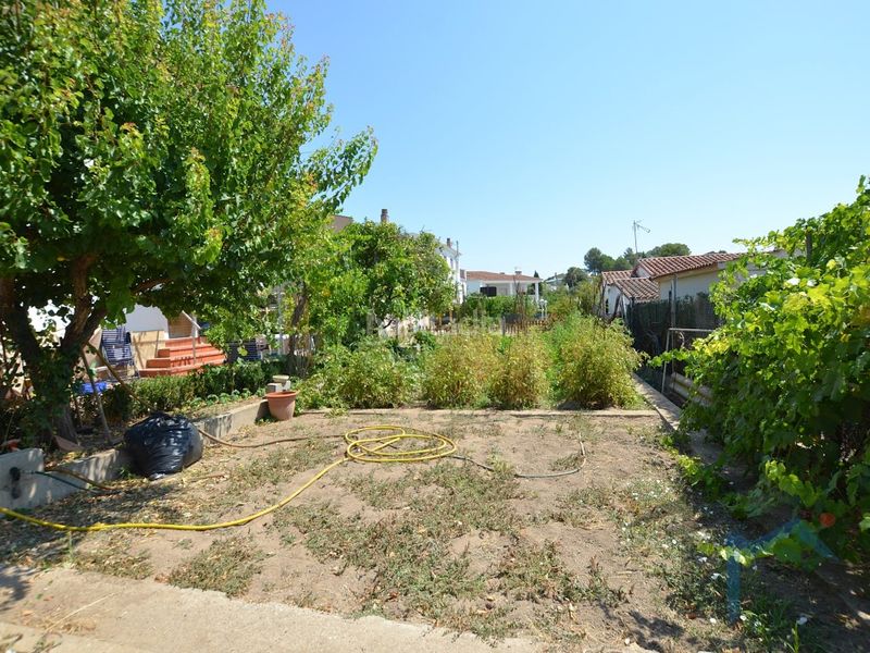 Foto c101ffa9-fbe3-49c1-8a22-d46a43d1f5c6. Casa amb aparcament a Masquefa
