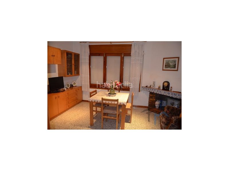 Foto 1bf2d9db-a39b-4cbe-bf2c-4c6ceb3ac3ae. Casa amb aparcament a Masquefa