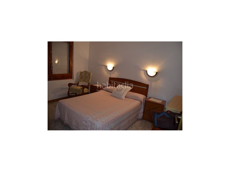 Foto 4d536e58-50bf-4c9c-a871-88e348ea0a0c. Casa amb aparcament a Masquefa