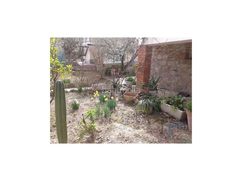 Foto 9d801a15-9054-44af-aac9-973b77f5b5e1. Casa amb aparcament a Masquefa