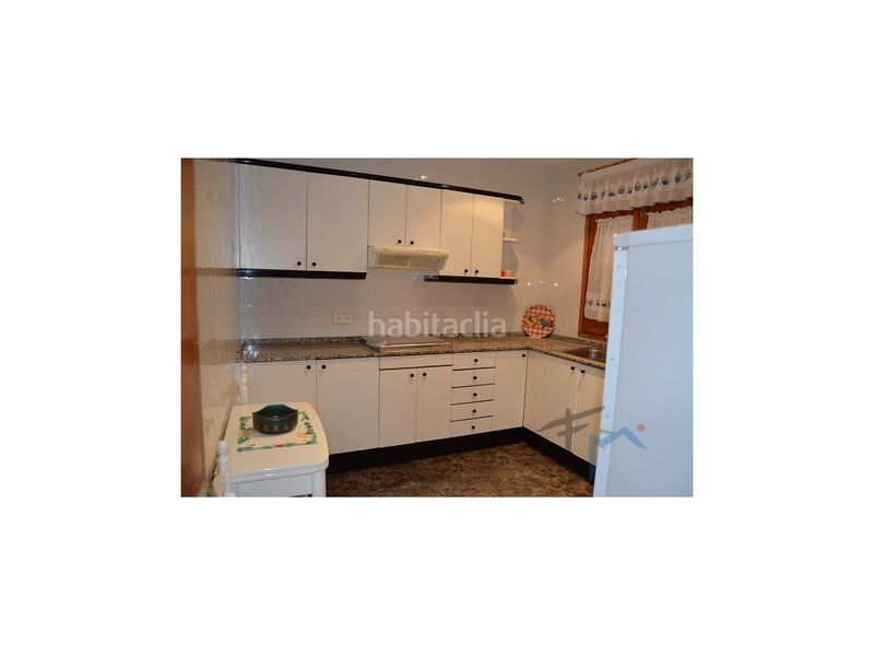 Foto a3627b68-6229-4898-be12-9e445e52f433. Casa amb aparcament a Masquefa