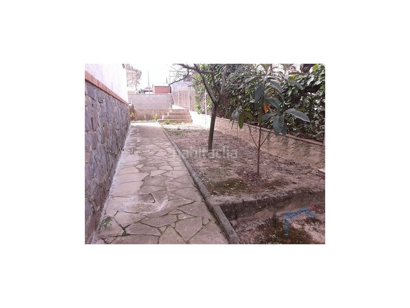 Foto c4ad096b-d4f7-464b-ae97-adf514c0add5. Casa amb aparcament a Masquefa