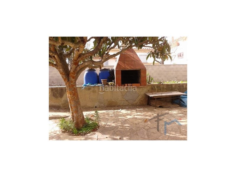Foto ee1f2d05-92a8-4efa-96e2-86415ec6e63f. Casa amb aparcament a Masquefa