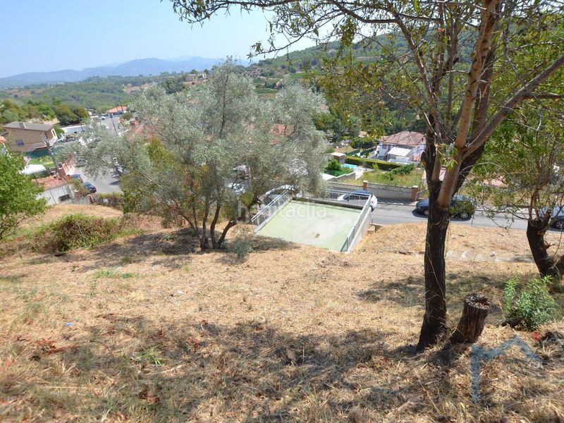 Foto b59a7632-2e6c-4bc1-8edb-0fa5e12afe57. Casa amb aparcament a Masquefa