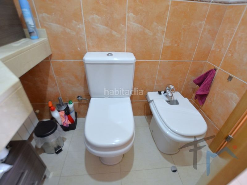 Foto 453477e1-69a3-48c7-aad3-513aa54e62b6. Casa a schiera con parcheggio in Masquefa