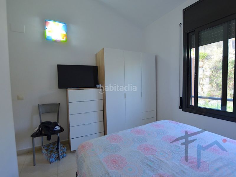 Foto ca2fd684-806a-43d8-b001-0213755ddf41. Casa a schiera con parcheggio in Masquefa