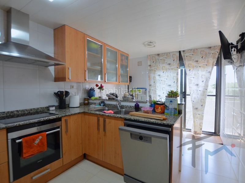 Foto d2e4fb8c-6169-461e-a443-1d82a008f9d2. Casa a schiera con parcheggio in Masquefa