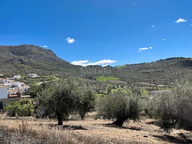 Foto 544550f2-8b28-45e9-9561-85e798826915. Terreno residenziale in Periana