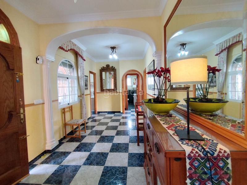 Foto 4f81dd34-c85e-41fa-8363-1fd98ba43a79. Casa amplia casa zona los romanes, la . en Viñuela