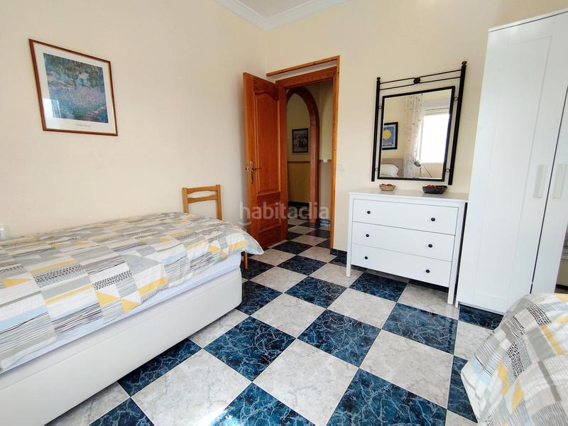 Foto c3215d13-517a-4f5d-8446-937ca71f09f6. Casa amplia casa zona los romanes, la . en Viñuela