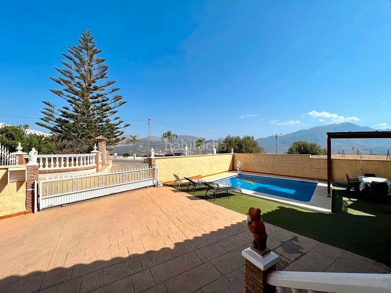 Foto c76d011f-1c49-4a37-a1cf-72dd7cc2483e. Casa amplia casa zona los romanes, la . en Viñuela