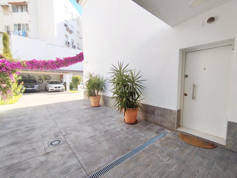 Foto f6a4c858-df30-4fb6-993c-10580d5dcc16. Casa amplia casa muy céntrica en vélez-málaga en Hispanidad - Vivar Téllez Vélez - Málaga