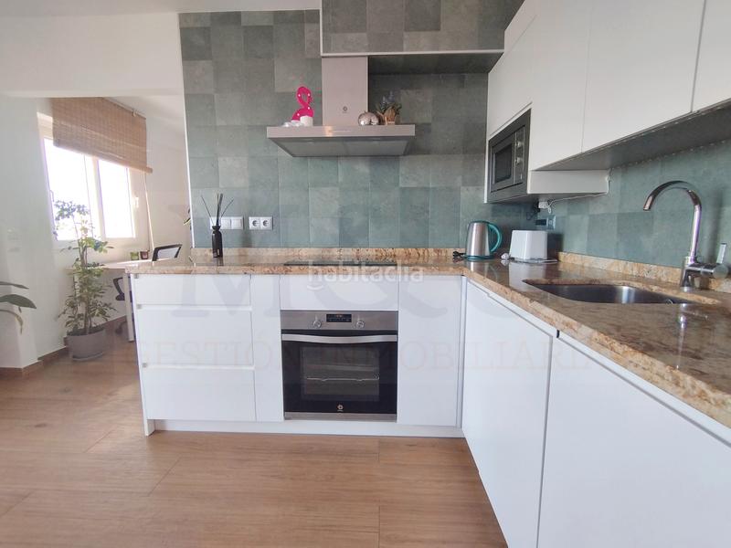 Foto 008bfc5b-ef18-4212-8894-f9a9fc848017. Piso  con vistas al mar en Poniente-Faro Torre del Mar
