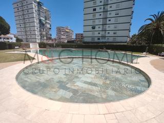 Appartement  Calle azucarera. Piso con local zona conjunto europa torre del mar