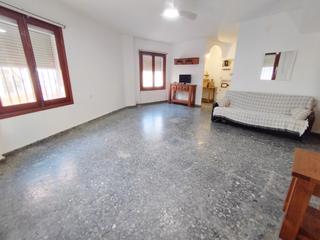 Casa  Calle arroyo san sebastián. Amplia casa zona centro histórico en vélez-málaga