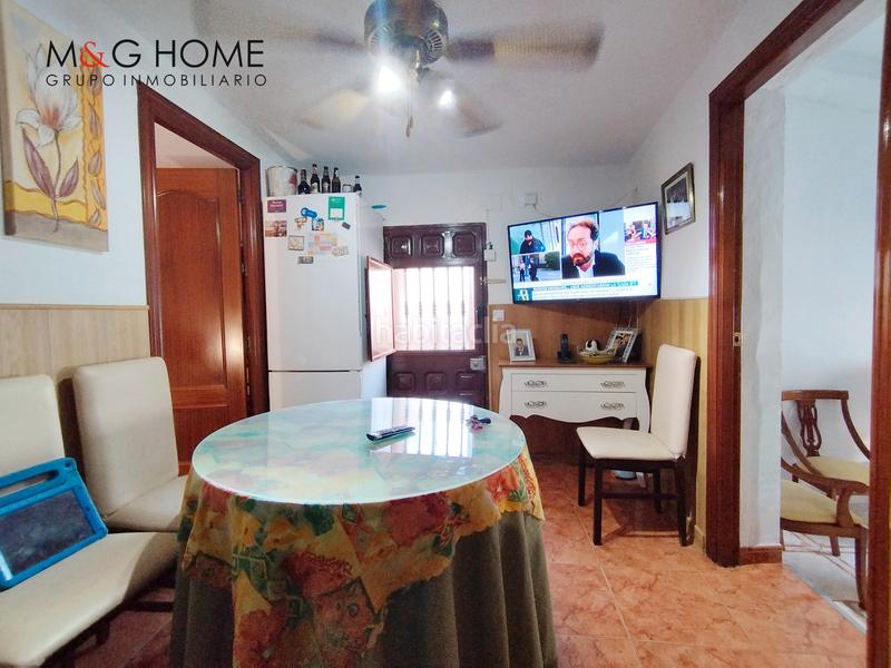 Foto b451a0ff-b908-45a4-bd19-a82f58024fd1. House with parking in Centro Histórico Vélez - Málaga